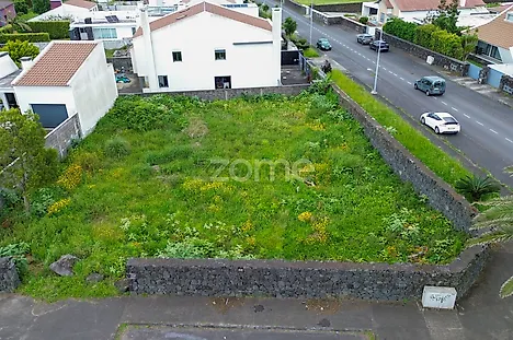 Land for sale in Ribeira Grande, Portugal — €120,000