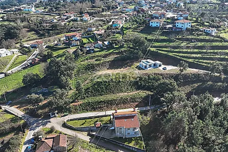Land for sale in Cabeceiras de Basto, Portugal — €75,000