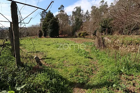 Land for sale in Arcos de Valdevez, Portugal — €55,000