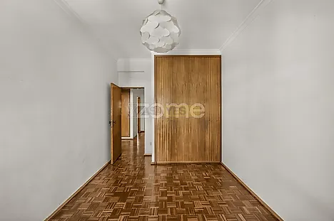 image-B31frYMDWZG-0