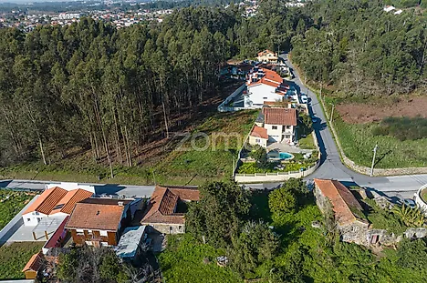 Land for sale in Santa Maria da Feira, Portugal — €85,000