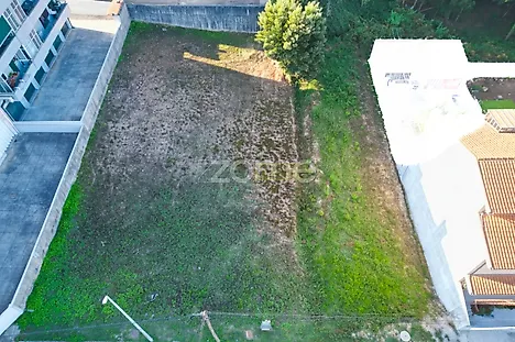 Land for sale in Gondomar, Portugal — €77,000