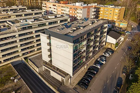 image-CzhshakW2Jh-0