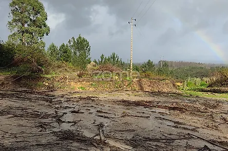 Land for sale in Ourém, Portugal — €500,000