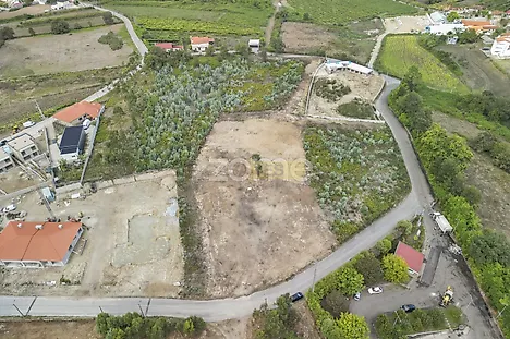 Land for sale in Paredes, Portugal — €265,000