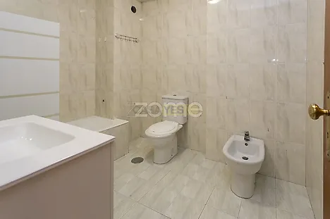 image-CeVkYFQbFDr-0