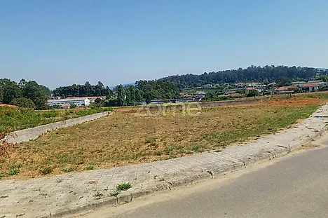 Land for sale in Vila Nova de Famalicão, Portugal — €99,900