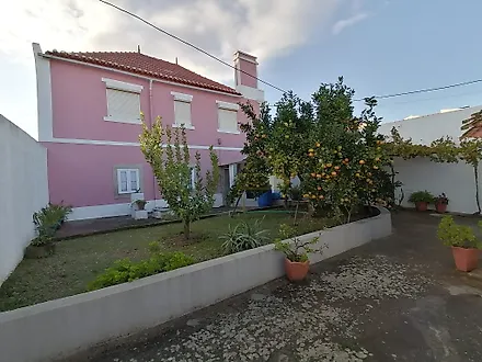 image-FsoztLzCMCE-0