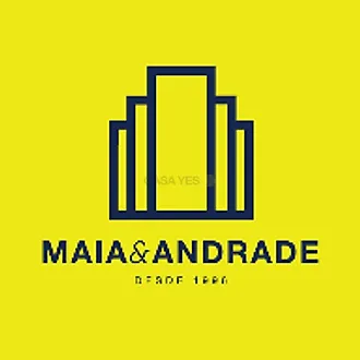office-maia-andrade