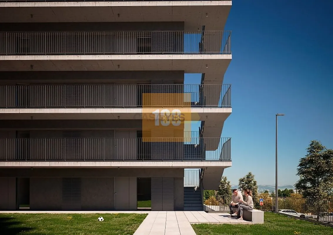 Apartamento T0 à venda em Vilar de Andorinho, Vila Nova de Gaia — foto 2
