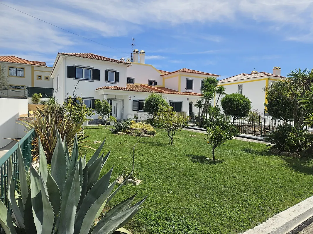 Moradia T4 à venda em Almargem do Bispo, Pêro Pinheiro e Montelavar, Sintra — foto 2