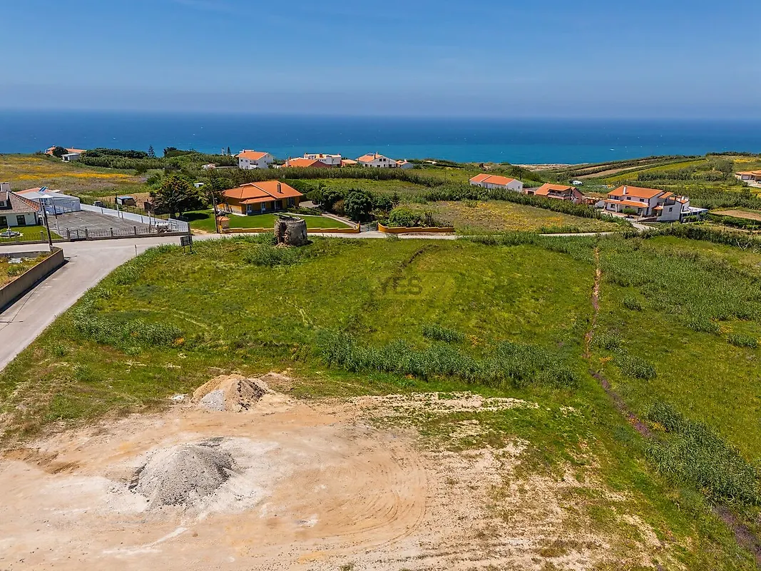 Moradia T0 à venda em São Pedro da Cadeira, Torres Vedras — foto 8