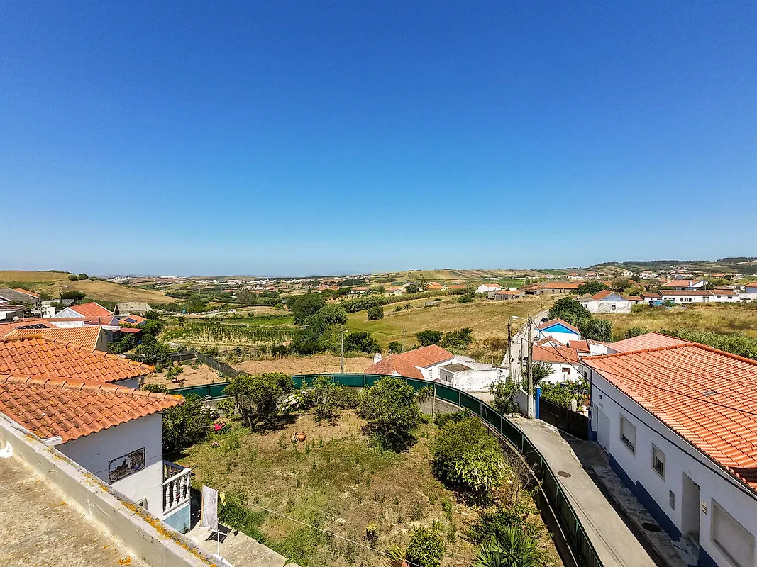 Moradia T4 à venda em São Pedro da Cadeira, Torres Vedras — foto 2