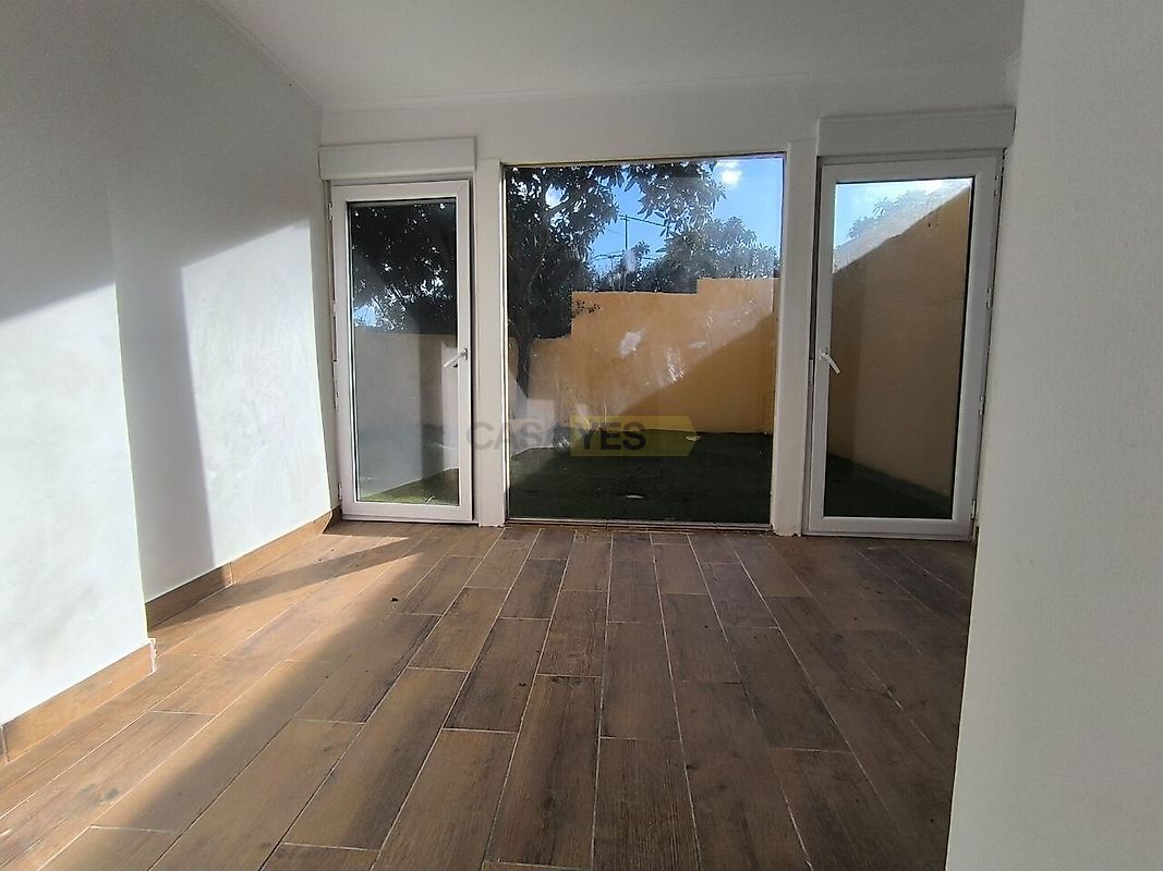 Apartamento T2 à venda em Campolide, €415.000