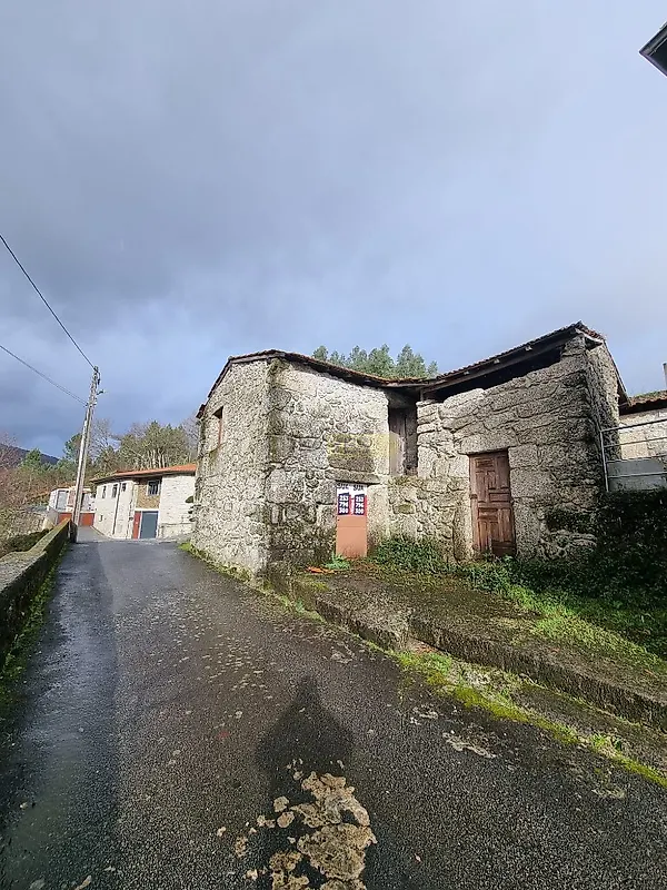 Moradia T0 à venda em Pinheiro, Vieira do Minho — foto 2