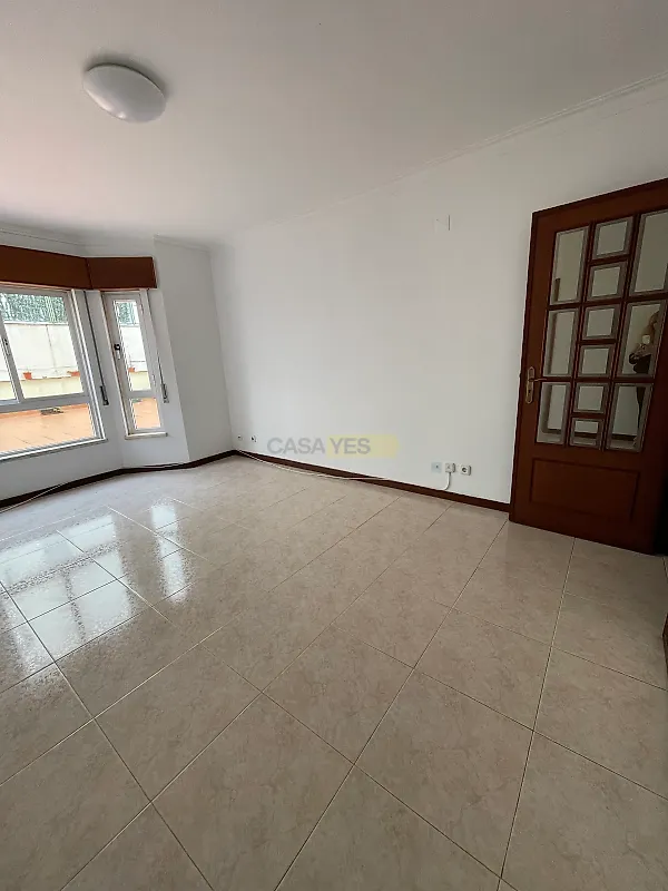 Apartamento T1 à venda em Rio de Mouro, Sintra — foto 2