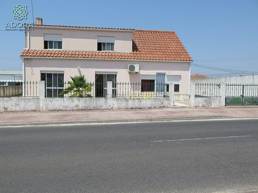 Moradia T2 à venda em Fazendas de Almeirim, Almeirim — foto 2