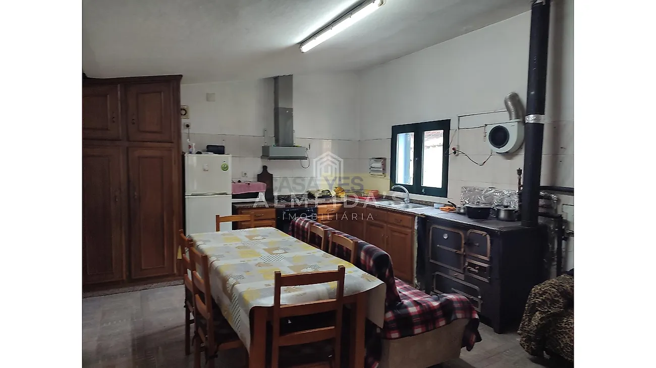 Moradia T3 à venda em Vidago (Vidago, Arcossó, Selhariz e Vilarinho das Paranheiras), Chaves — foto 2