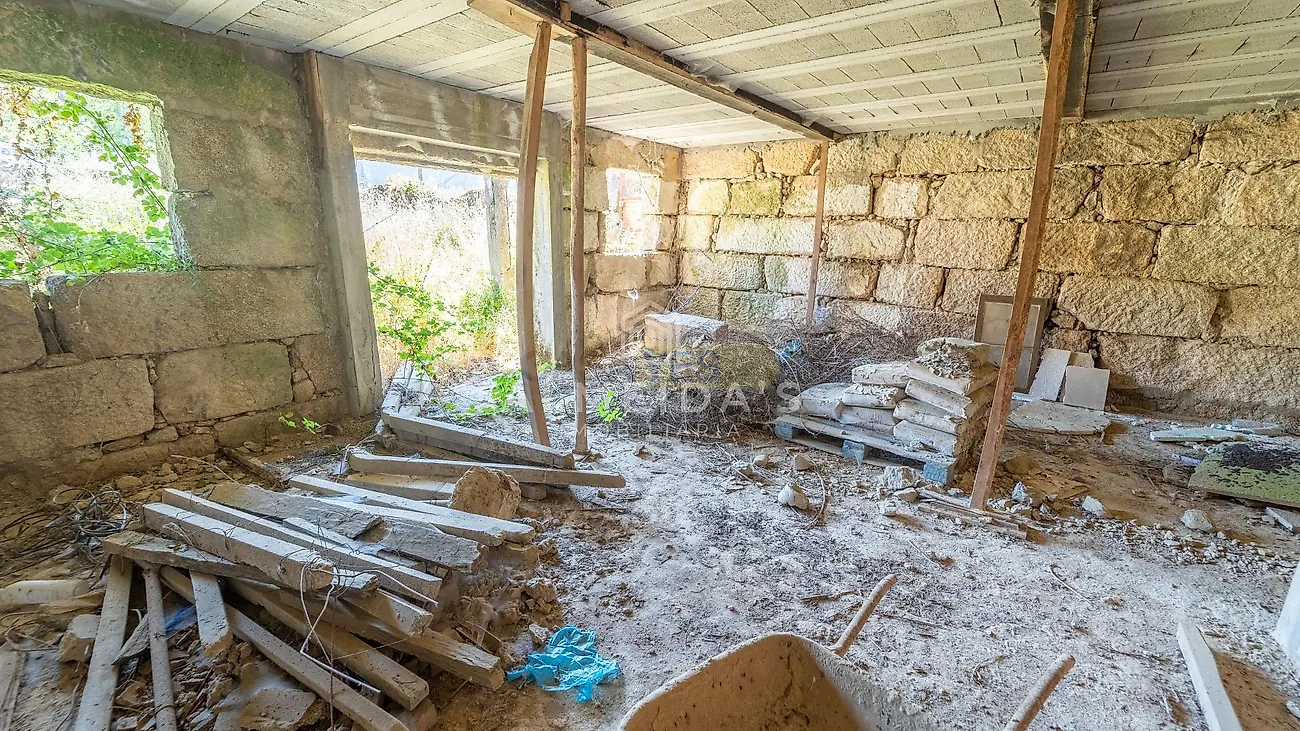 Moradia T3 à venda em Andrães, Vila Real — foto 7