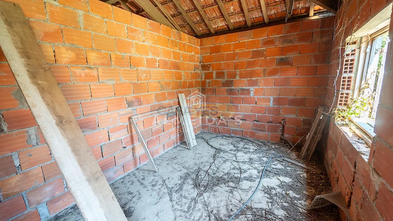 Moradia T3 à venda em Andrães, Vila Real — foto 8