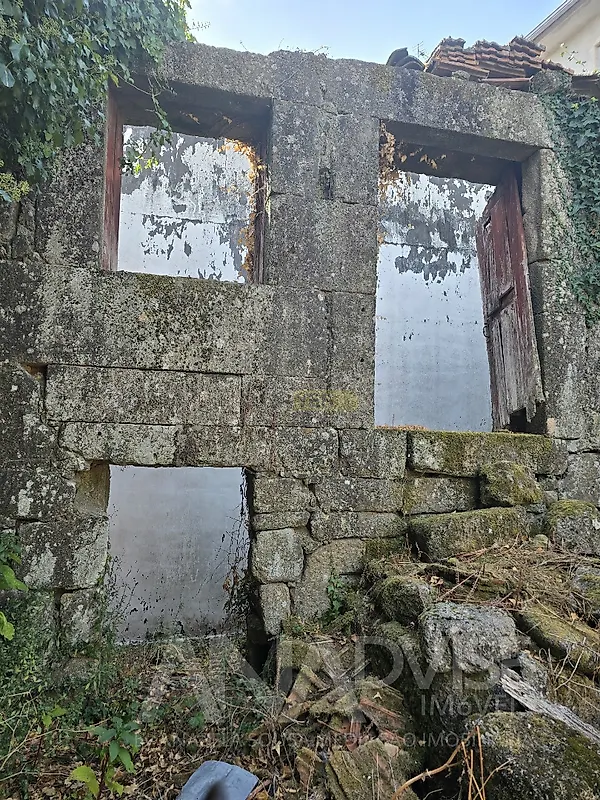 Moradia T2 à venda em São João de Lourosa, Viseu — foto 3