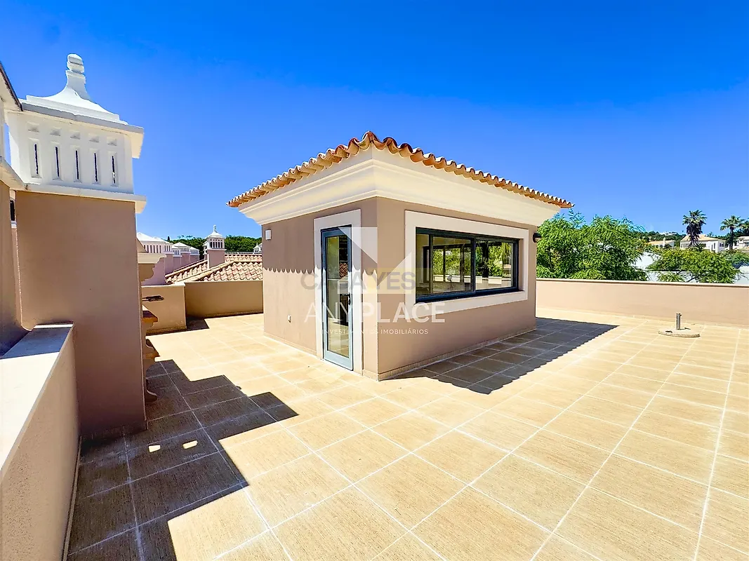 Apartamento T4 em São Clemente, €835.000