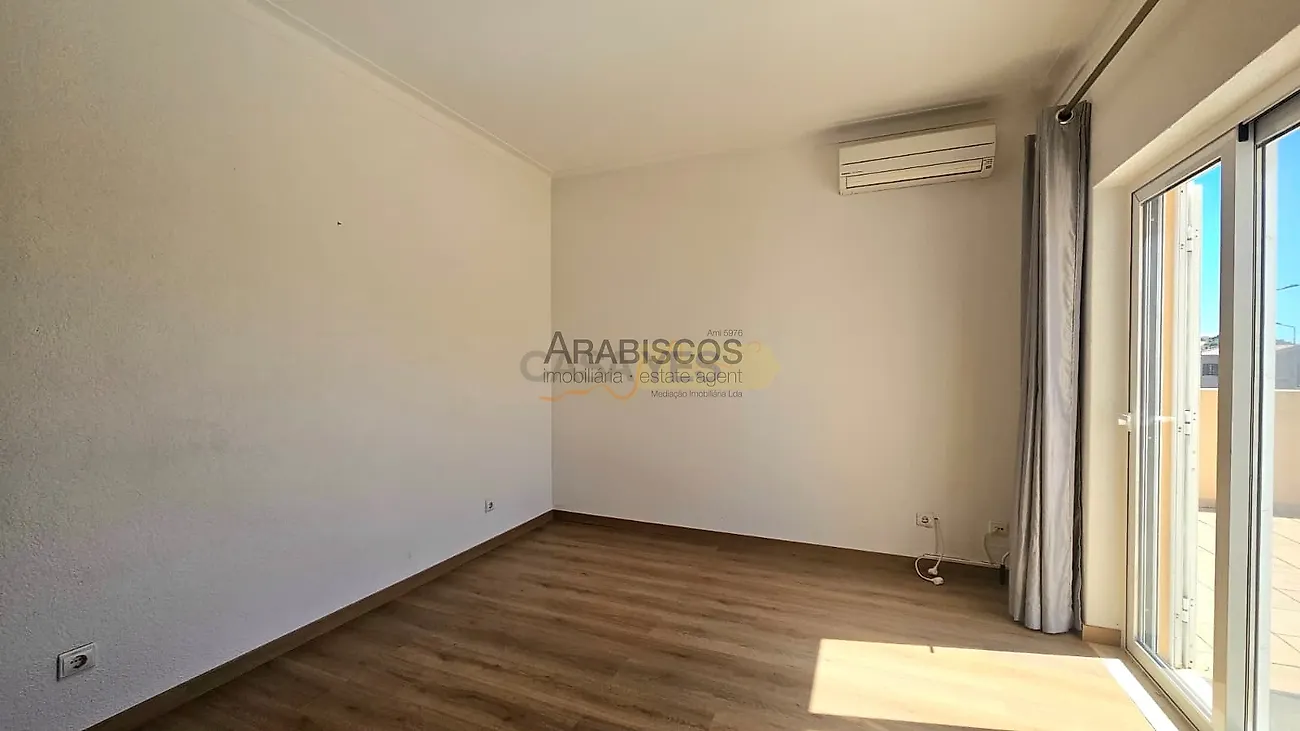 Apartamento T4 à venda em Alvor, Portimão — foto 15