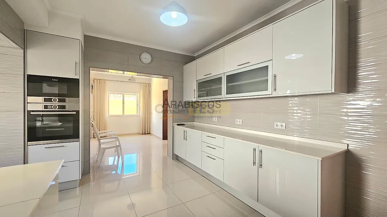 Apartamento T4 à venda em Alvor, Portimão — foto 8