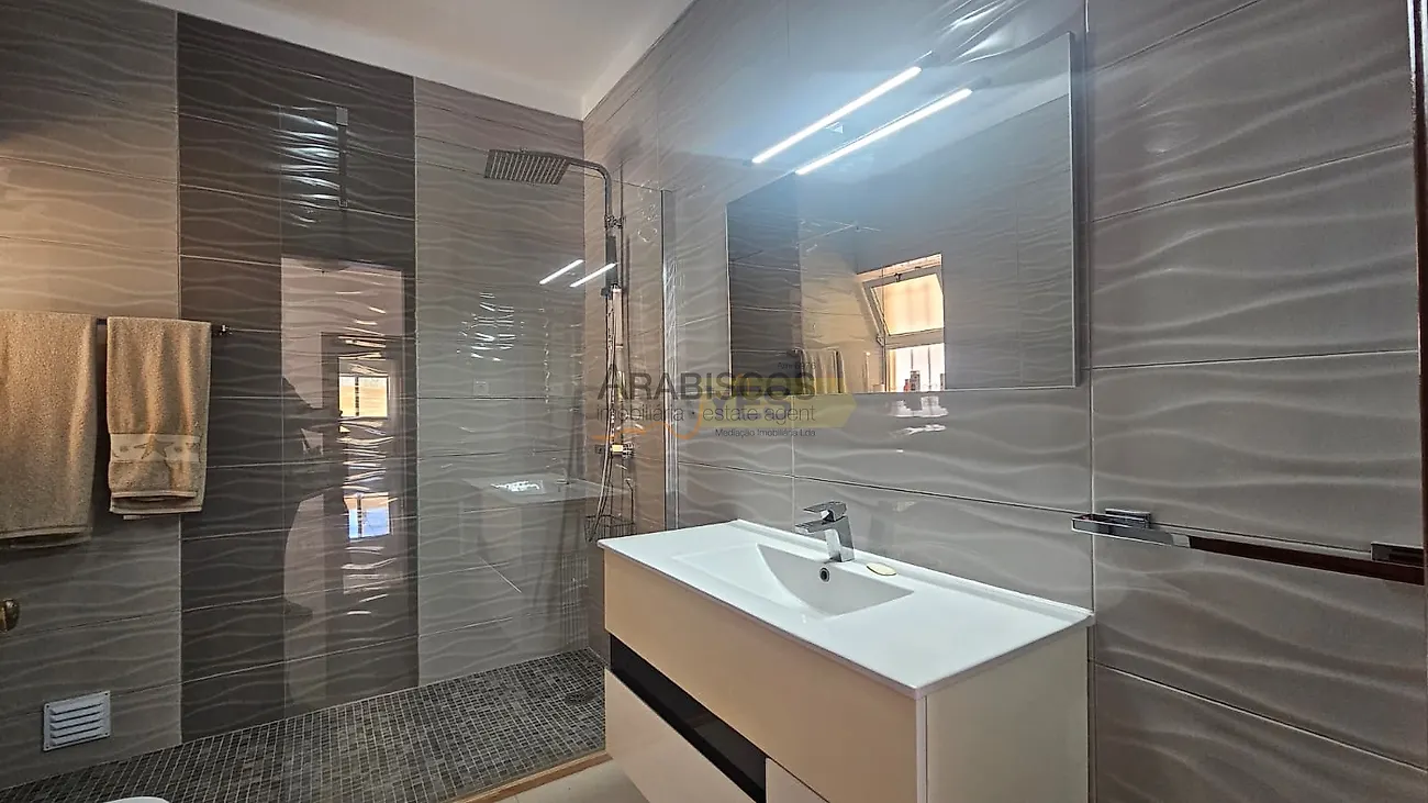 Apartamento T4 à venda em Alvor, Portimão — foto 13