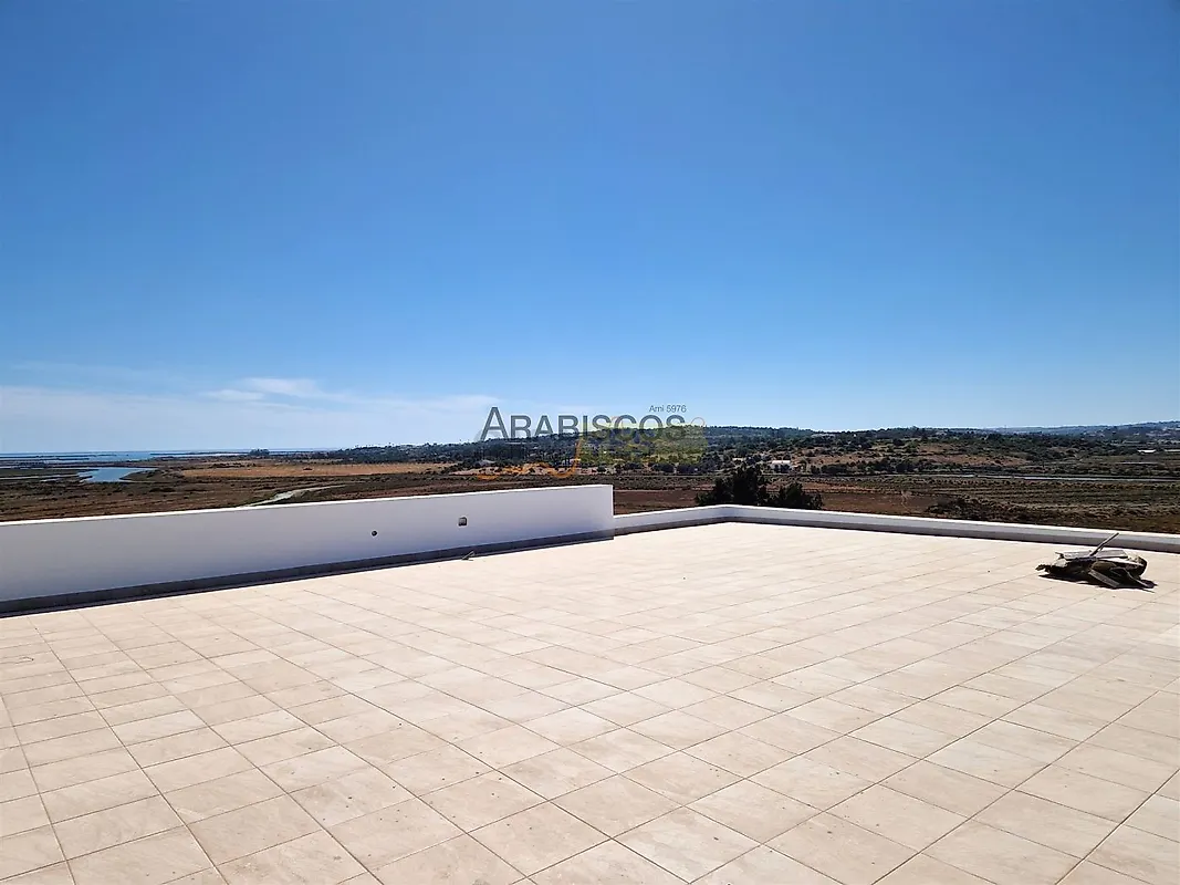 Apartamento T4 à venda em Mexilhoeira Grande, Portimão — foto 16