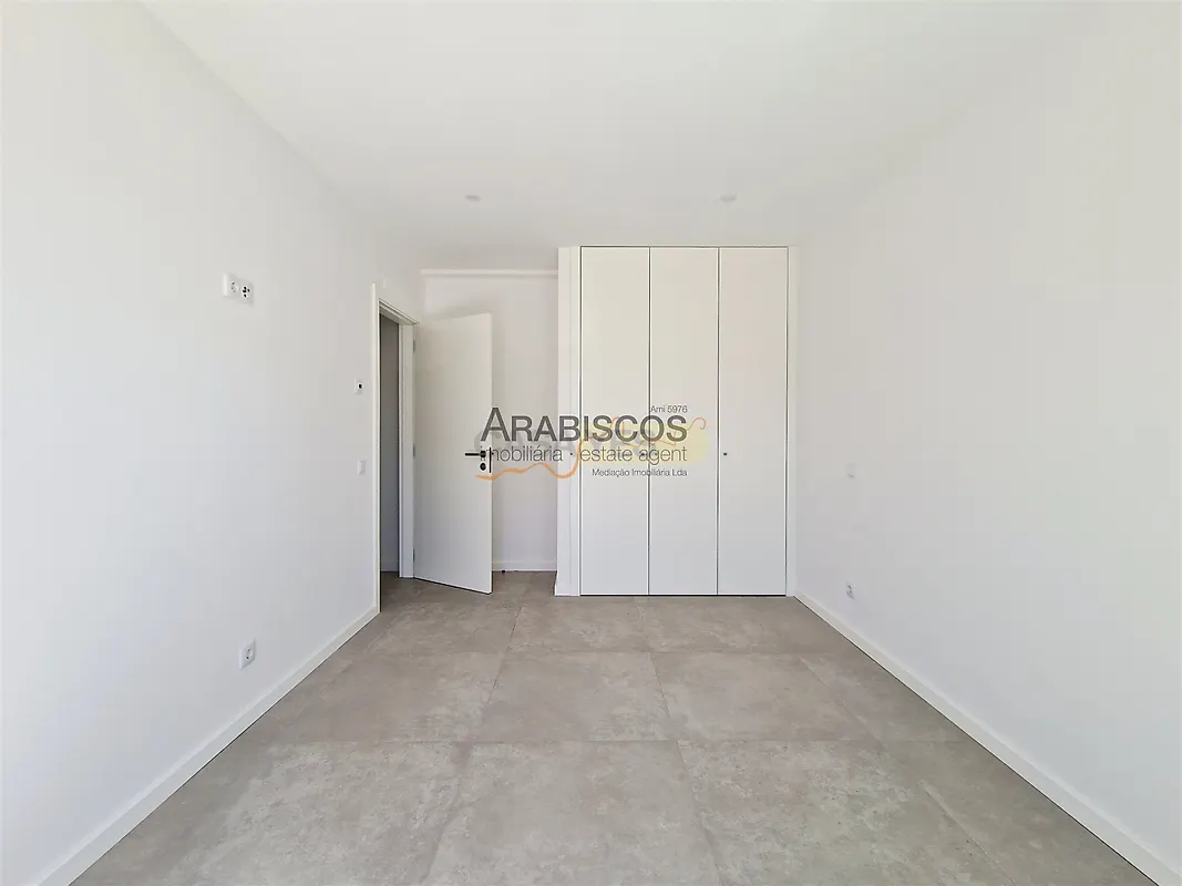 Apartamento T4 à venda em Mexilhoeira Grande, Portimão — foto 13