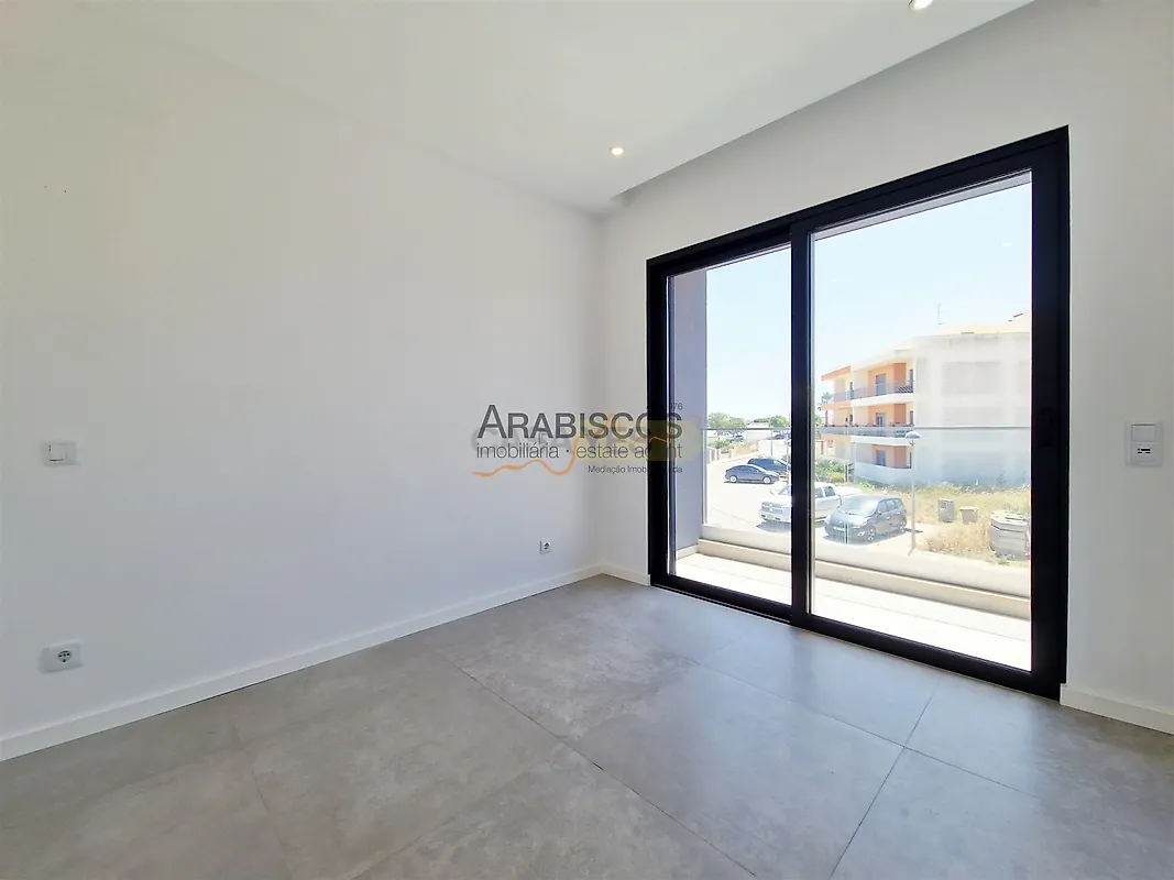 Apartamento T4 à venda em Mexilhoeira Grande, Portimão — foto 19