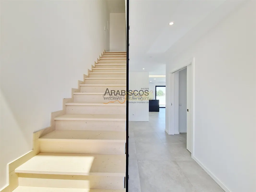 Apartamento T4 à venda em Mexilhoeira Grande, Portimão — foto 15