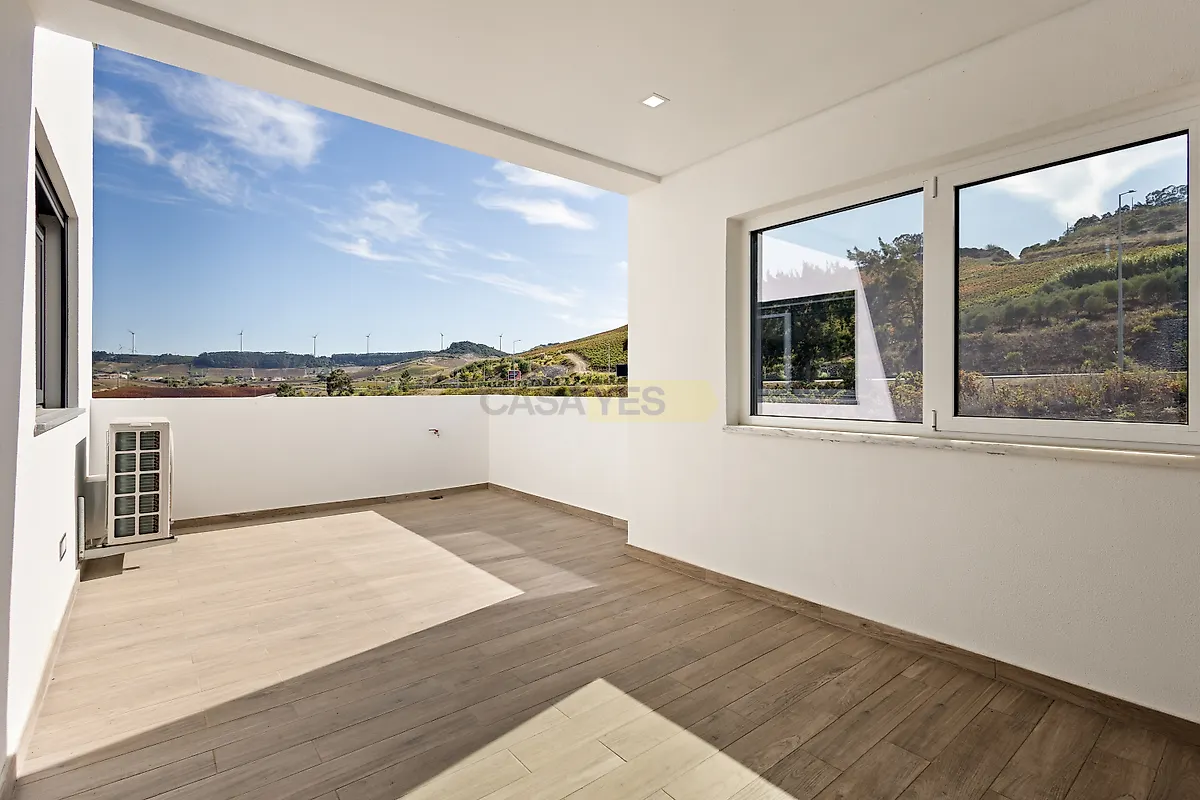 Apartamento T4 à venda em Torres Vedras (São Pedro, Santiago, Santa Maria do Castelo e São Miguel) e Matacães, Torres Vedras — foto 29
