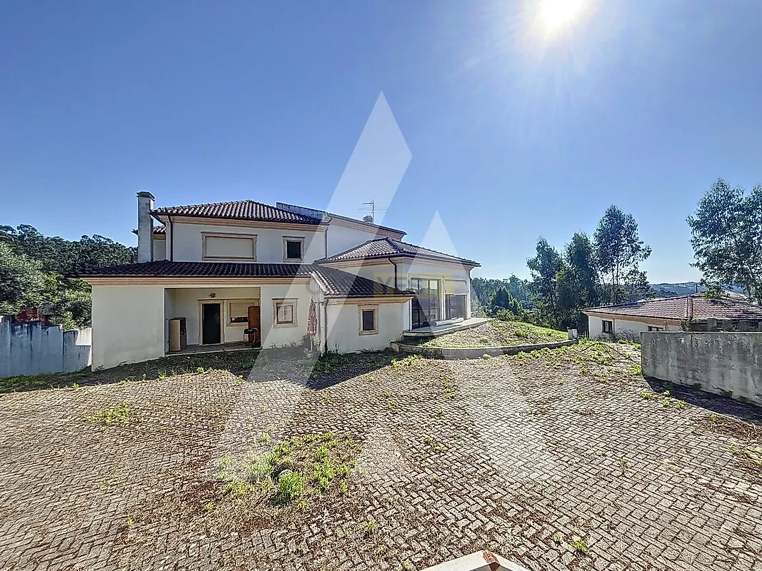 Moradia T4 em Pombal, €373.274