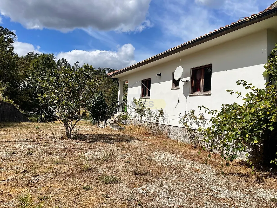 Moradia T4 à venda em Guilhadeses e Santar, Arcos de Valdevez — foto 16