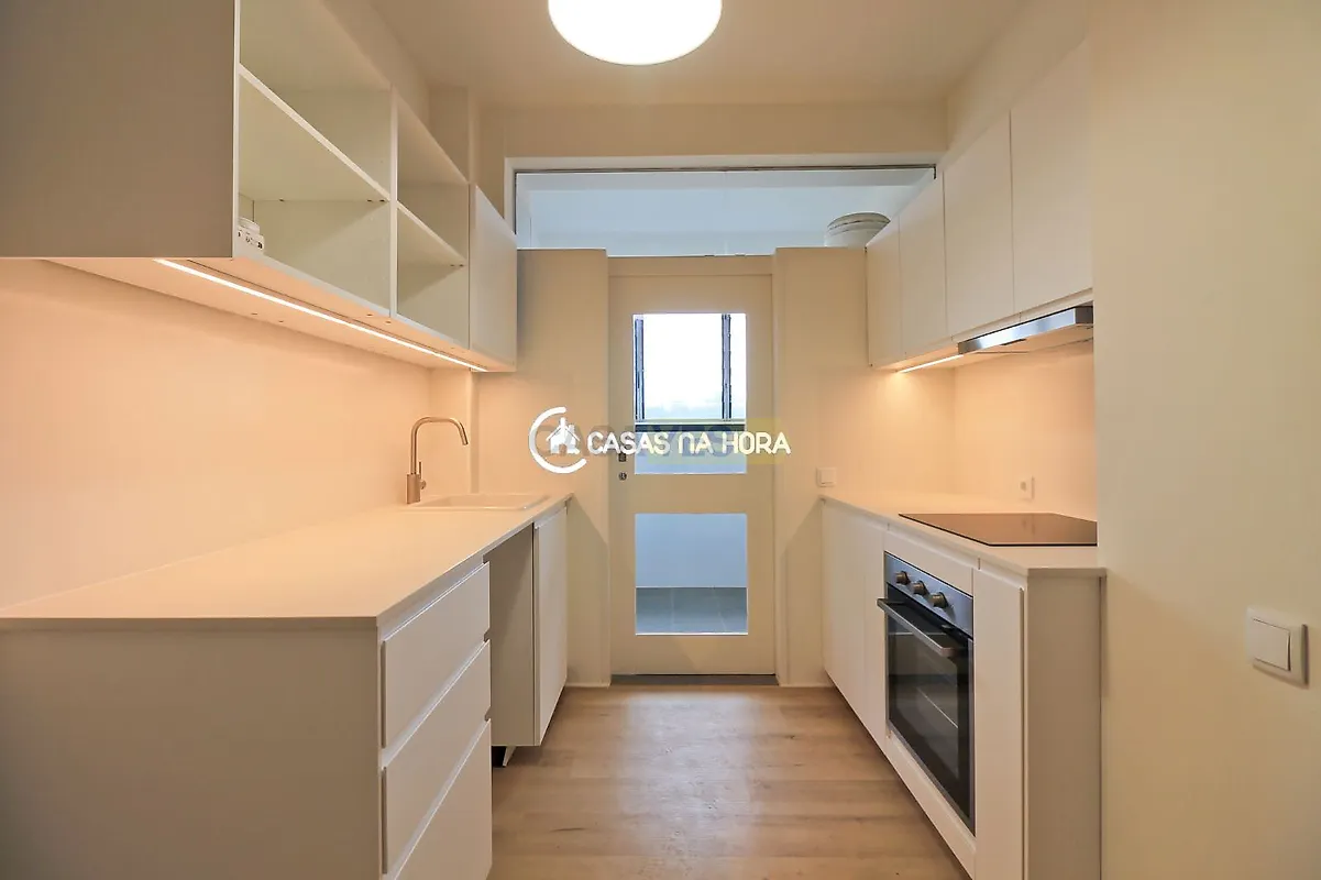 Apartamento T4 à venda em São Mamede de Infesta e Senhora da Hora, Matosinhos — foto 3