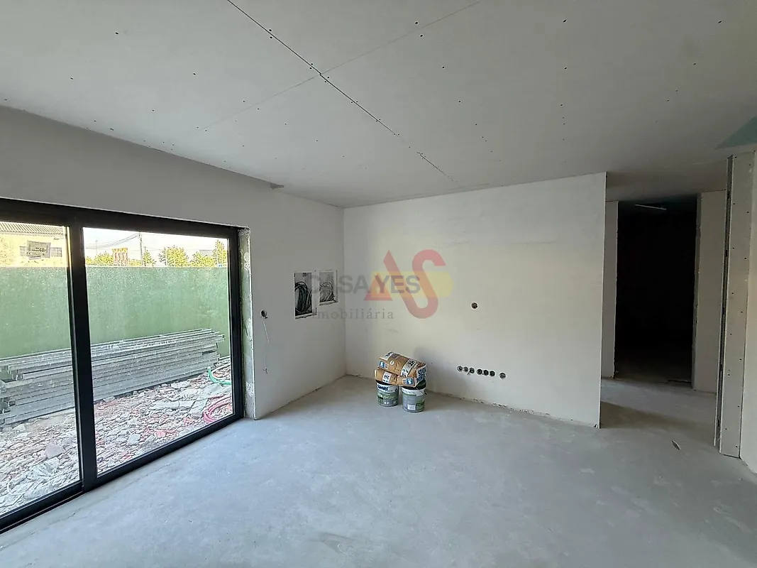 Apartamento T3 à venda em Castêlo da Maia, Maia — foto 16