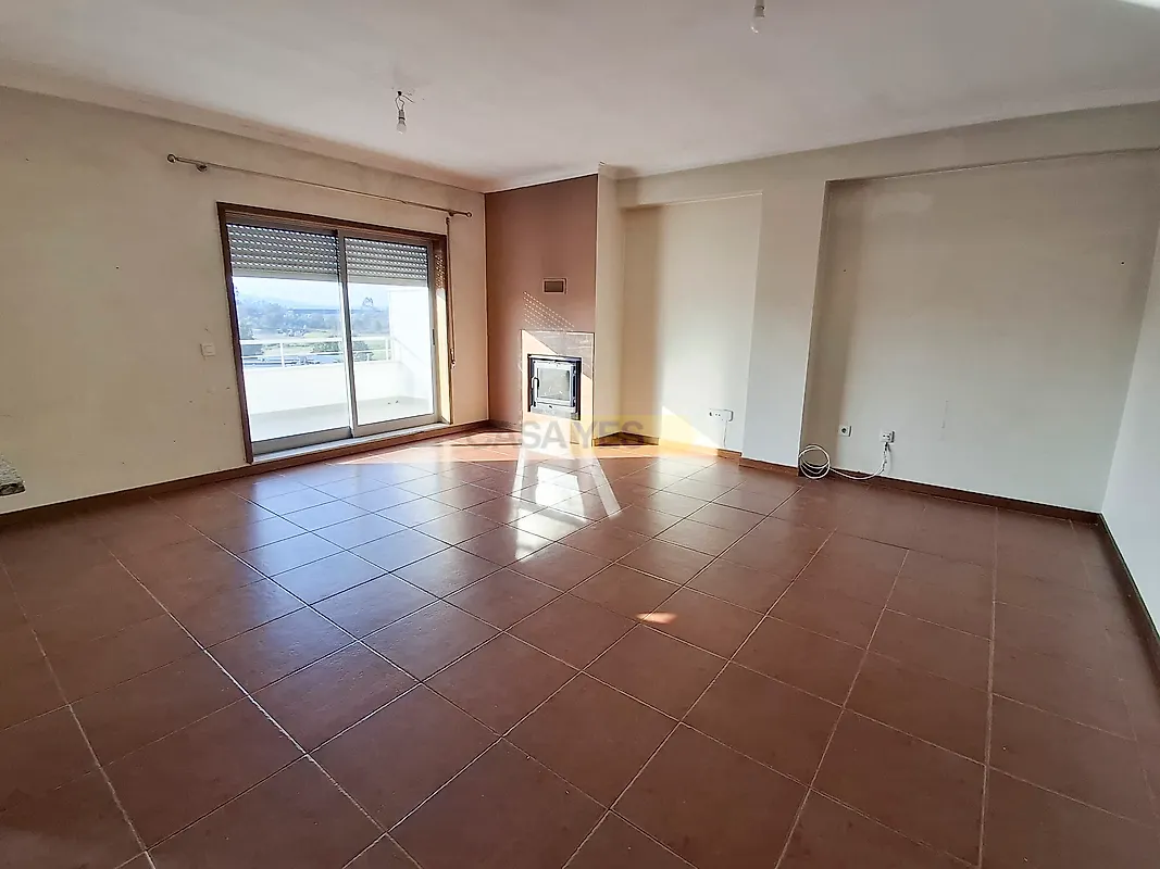 Apartamento T2 à venda em Tamel (São Veríssimo), Barcelos — foto 4