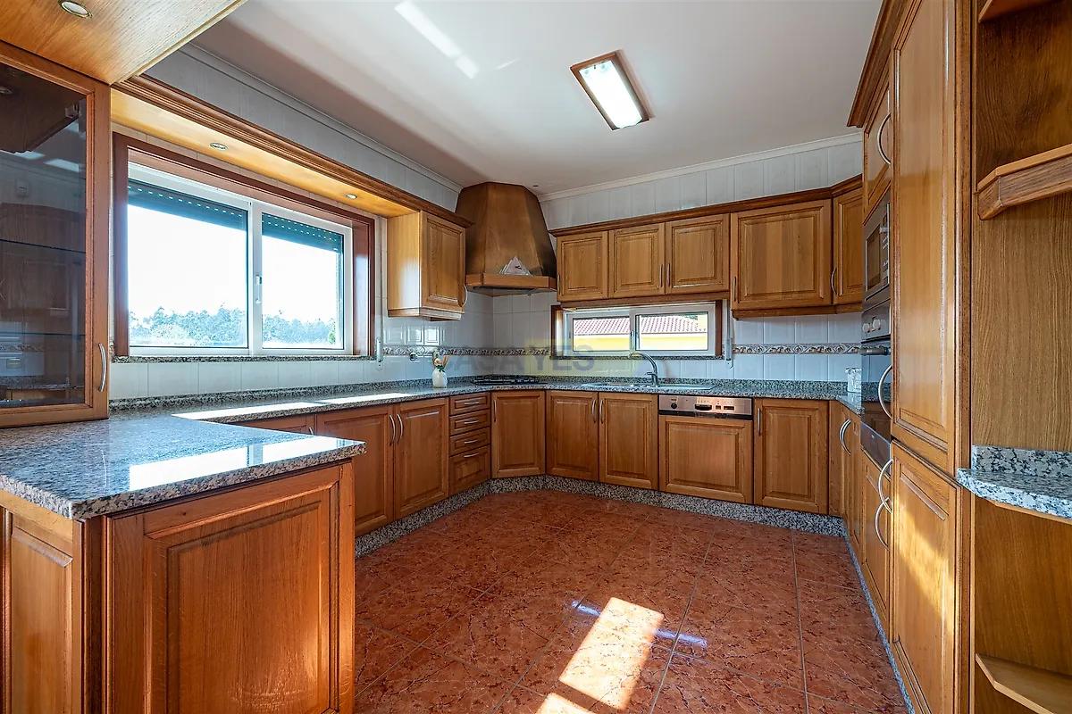 Apartamento T3 à venda em Santa Maria da Feira, Travanca, Sanfins e Espargo, Santa Maria da Feira — foto 5