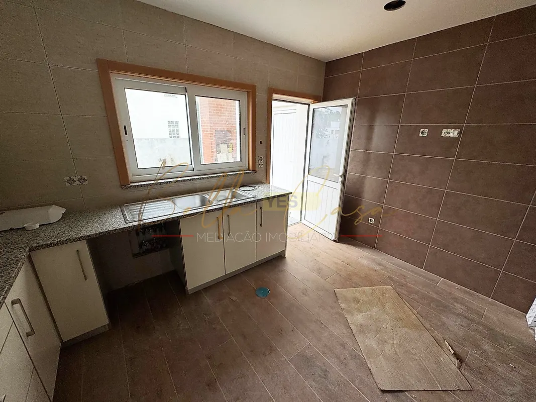 Apartamento T4 à venda em Bustos, Troviscal e Mamarrosa, Oliveira do Bairro — foto 12