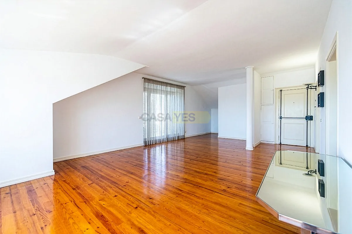 Apartamento T4 à venda em Oeiras e São Julião da Barra, Paço de Arcos e Caxias, Oeiras — foto 7