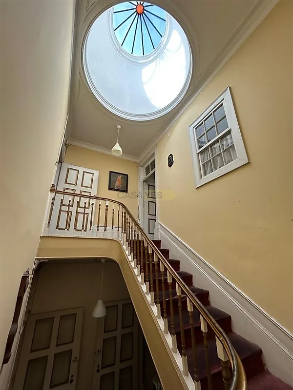 Moradia T6+ em Cedofeita, Santo Ildefonso, Sé, Miragaia, São Nicolau e Vitória, €850.000
