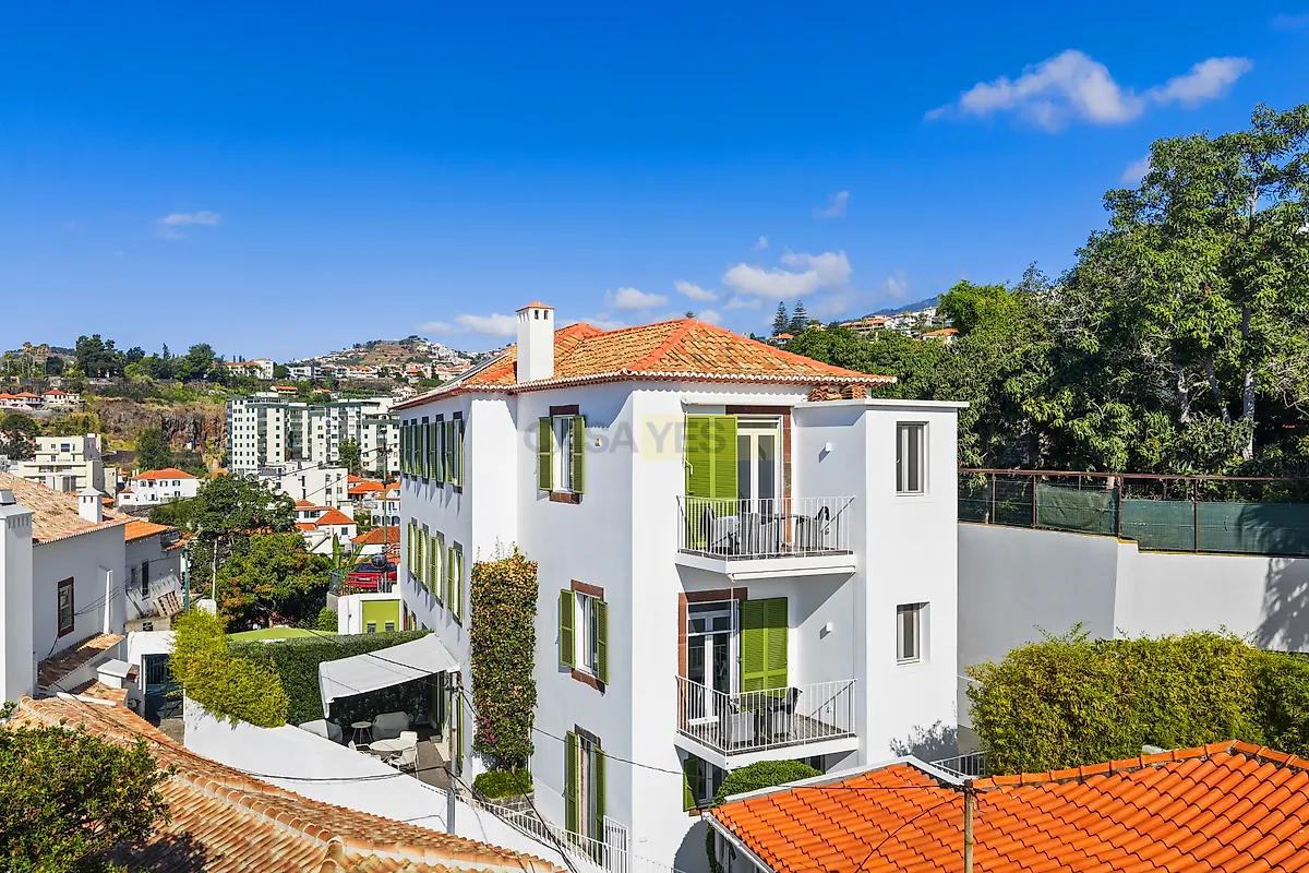 Moradia T5 em Santa Luzia, €2.400.000
