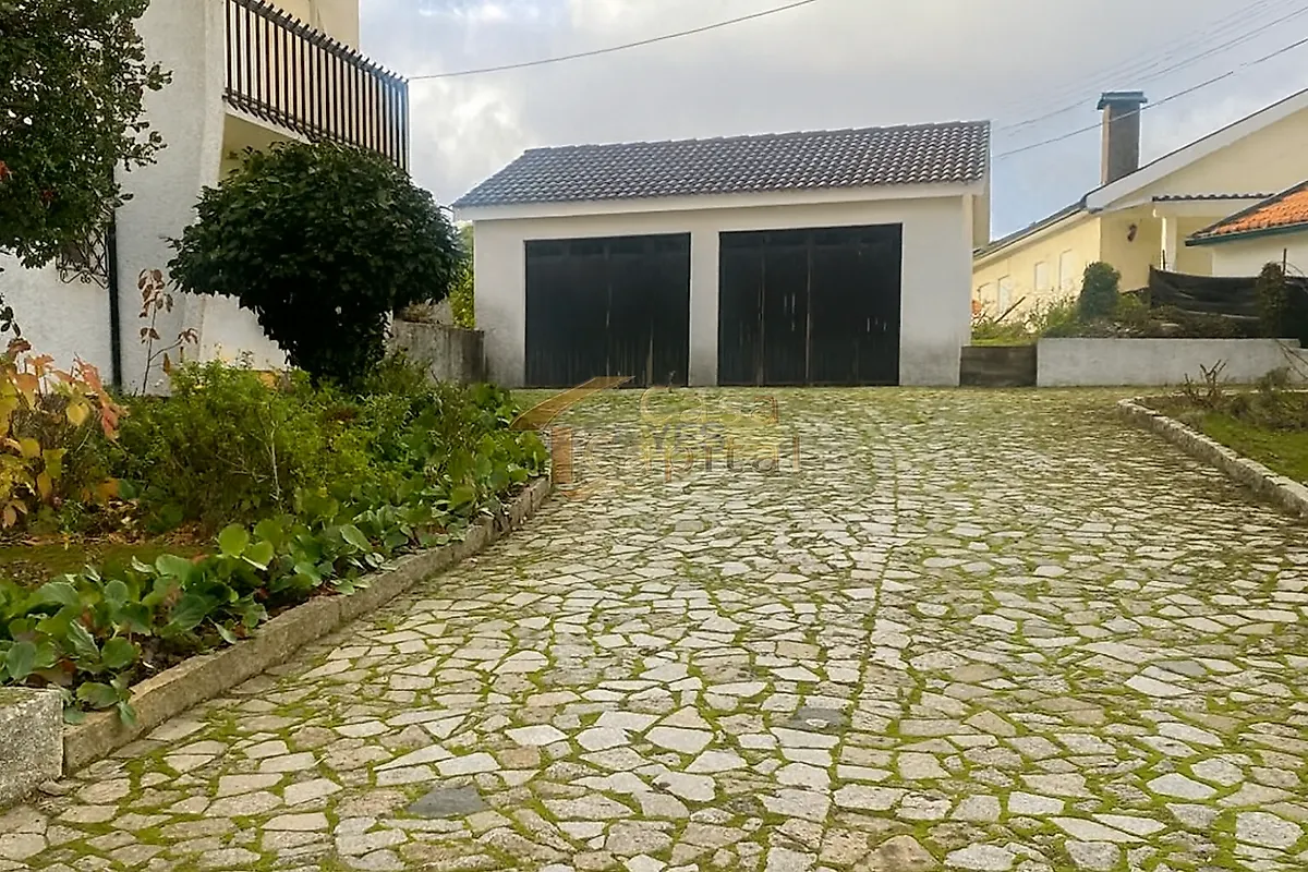 Moradia T4 à venda em Folhadela, Vila Real — foto 3
