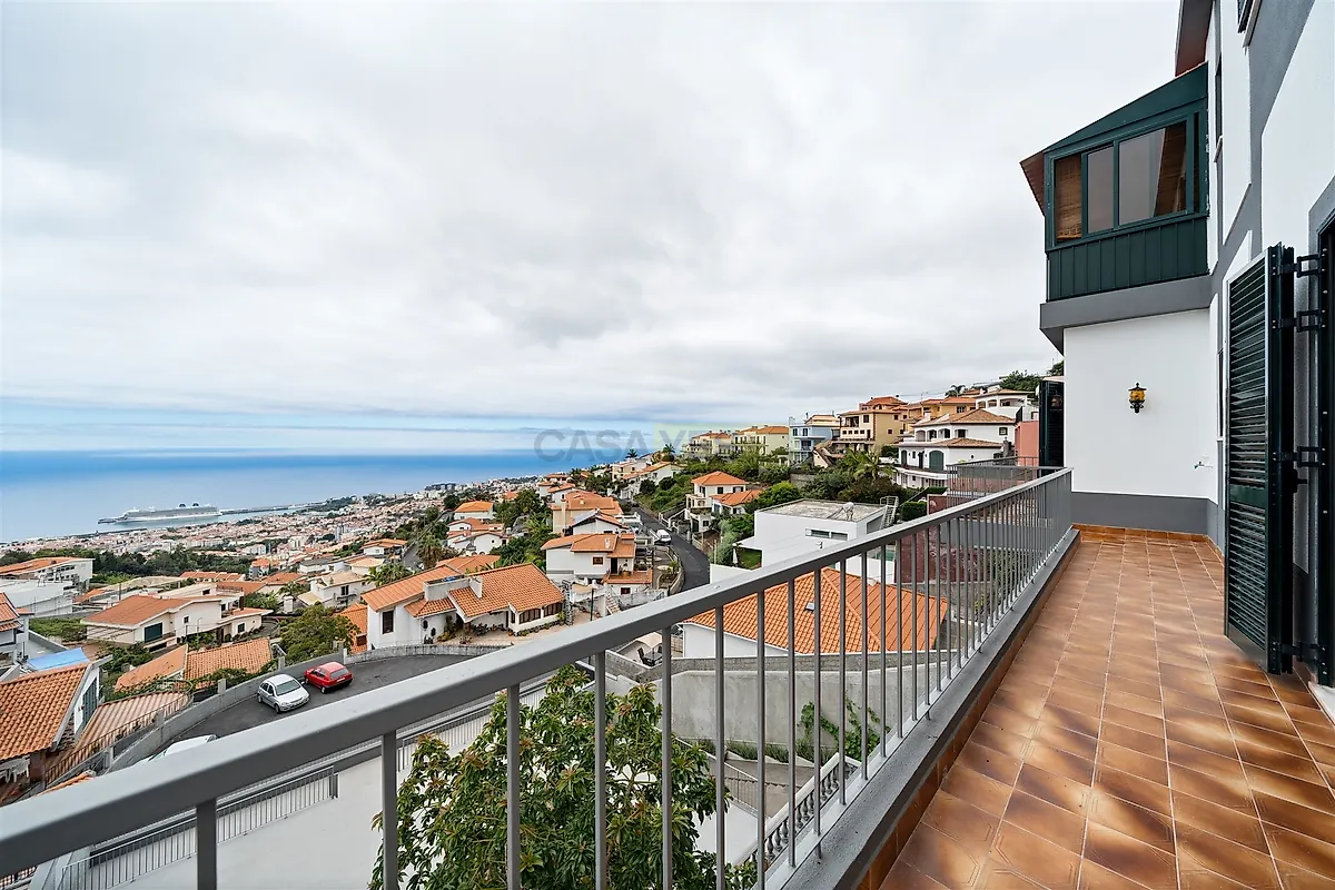 Moradia T5 à venda em Imaculado Coração de Maria, Funchal — foto 3