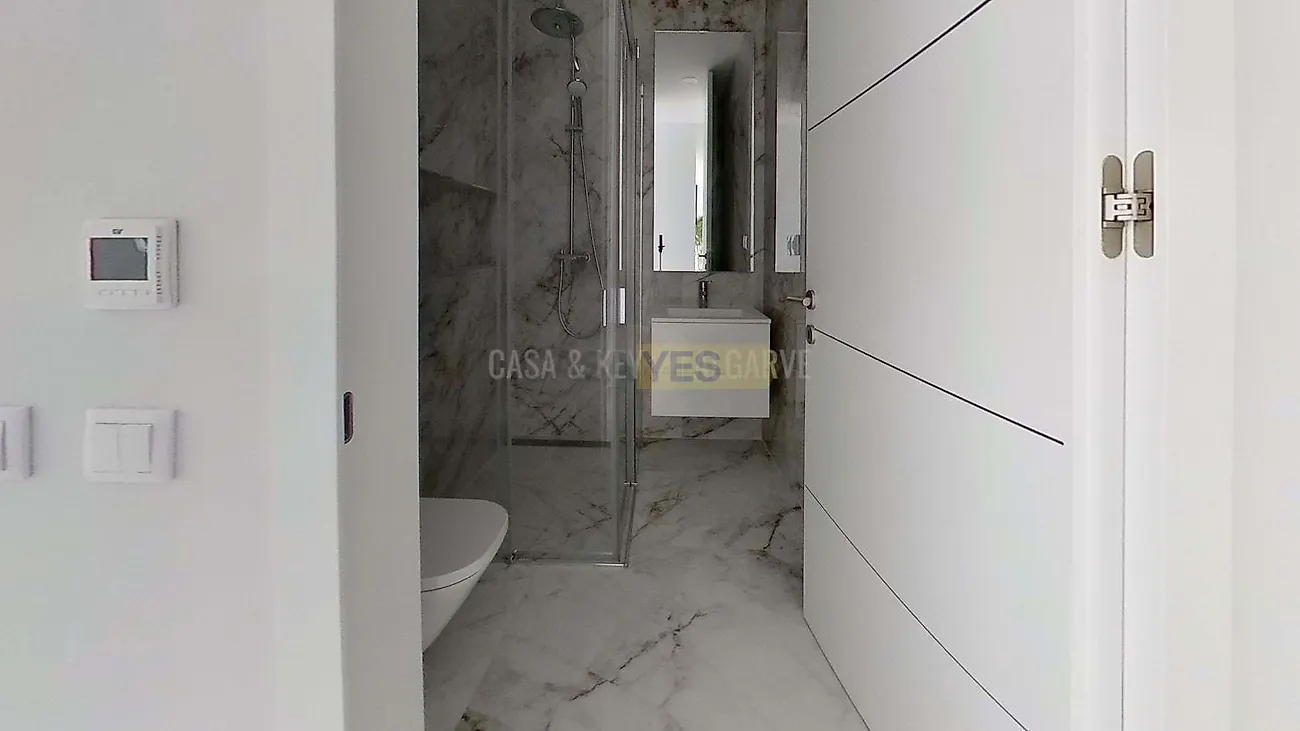 Apartamento T3 à venda em Odiáxere, Lagos — foto 9