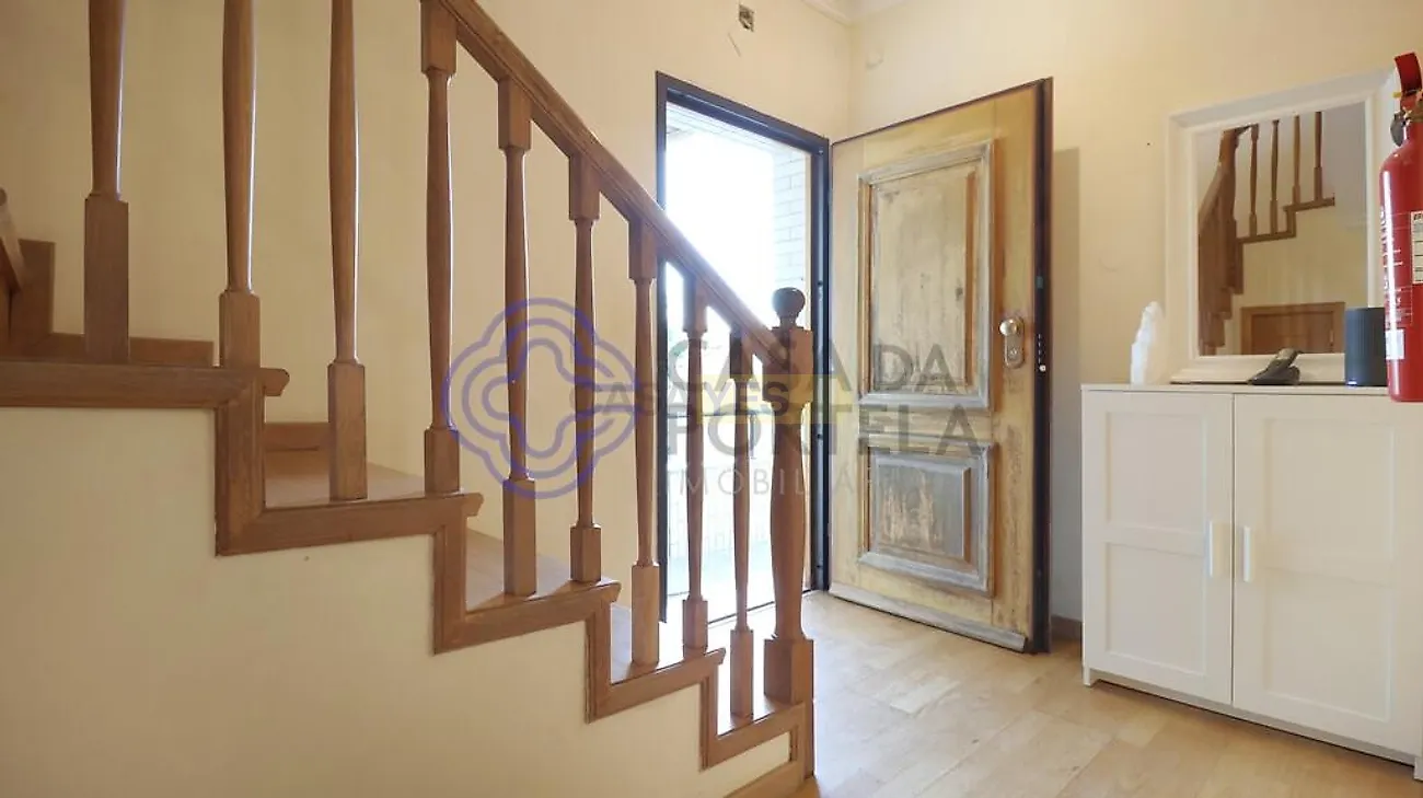 Apartamento T5 à venda em Serzedo e Perosinho, Vila Nova de Gaia — foto 4