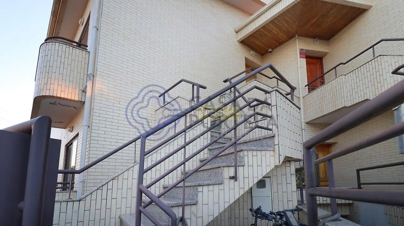 Apartamento T5 à venda em Serzedo e Perosinho, Vila Nova de Gaia — foto 3
