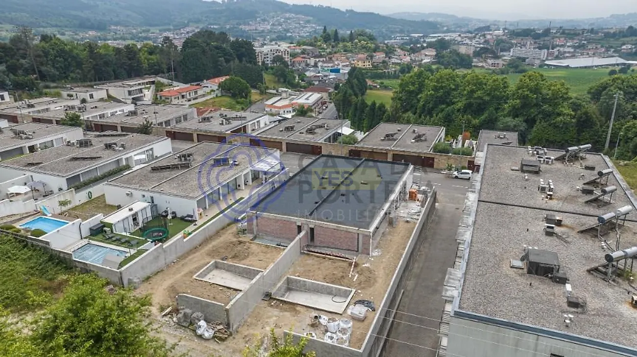 Moradia T4 à venda em Selho (São Jorge), Guimarães — foto 3